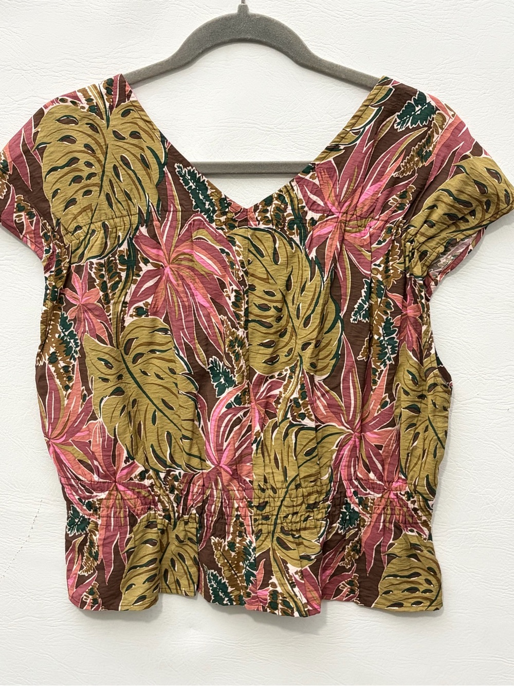 Madewell Tropical Button Shirred Cap-Sleeve Top in Brushstroke Monstera XL - Picture 7 of 14